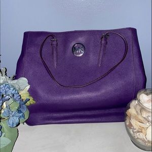 Beautiful Purple Michael Kors Tote